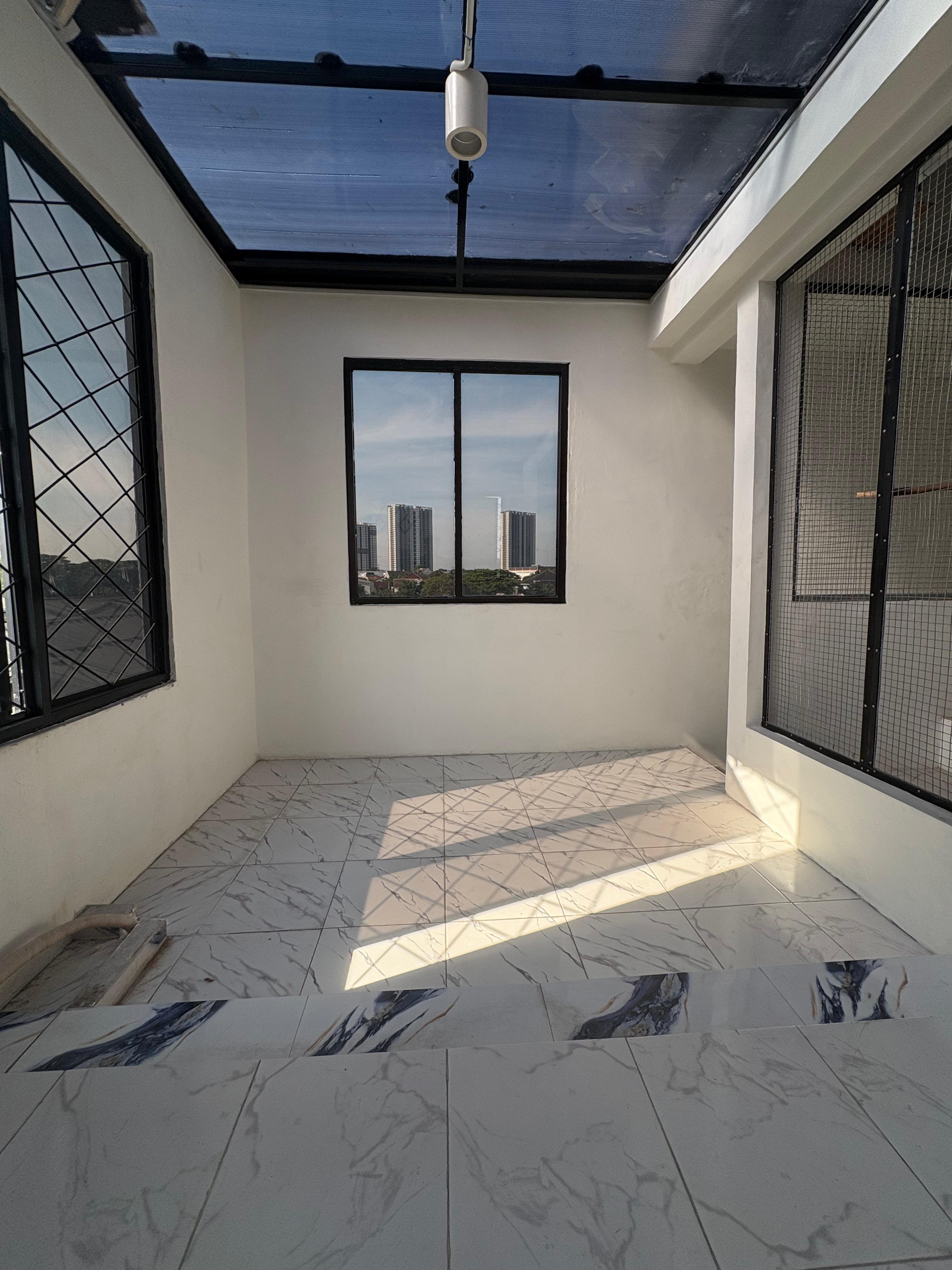 Disewakan Rumah di Uptown Lippo Cikarang